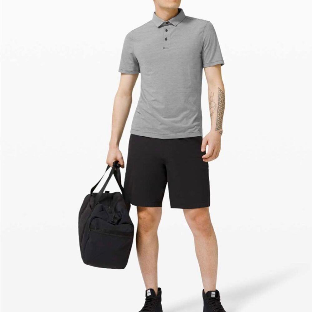 LULULEMON EVOKED‎ POLO SHIRT SIZE XS